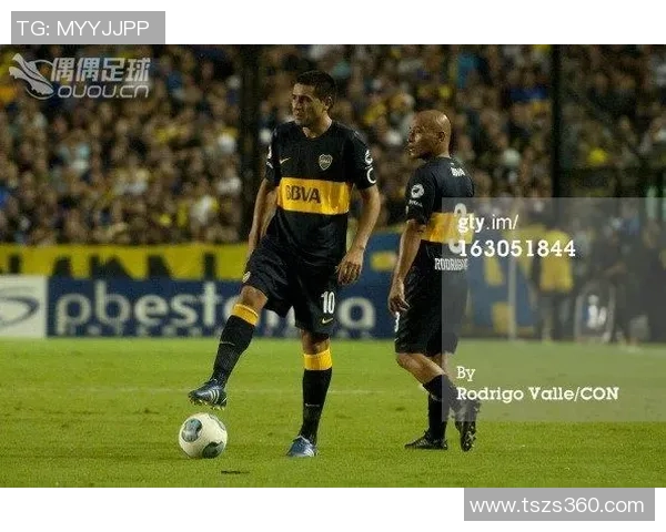 波黑足球明星的传奇之路与辉煌成就解析